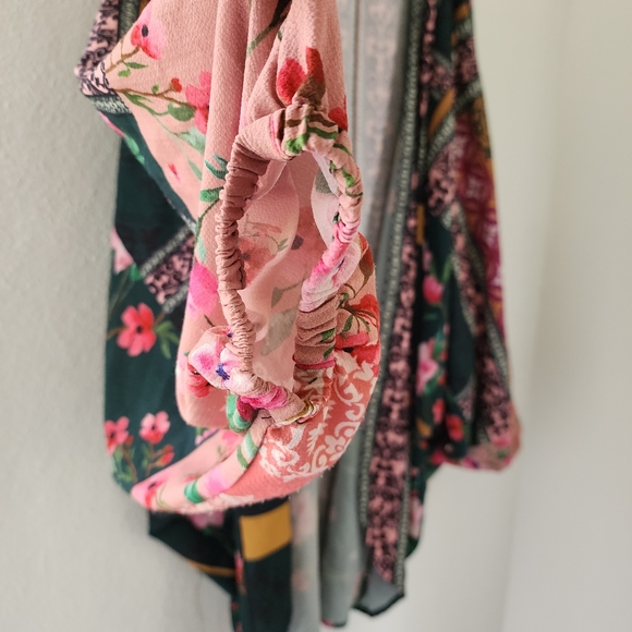 Umgee Plus Floral Scarf Print Puff Sleeve Kimono XL - Picture 8 of 13